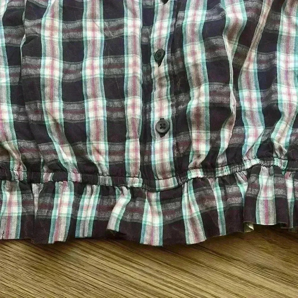 🌸4/$30🌸✨🆕denver Hayes🆕✨ | Blue paid sleeveless button down - Picture 3 of 8